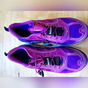 Hoka 9.5 purple